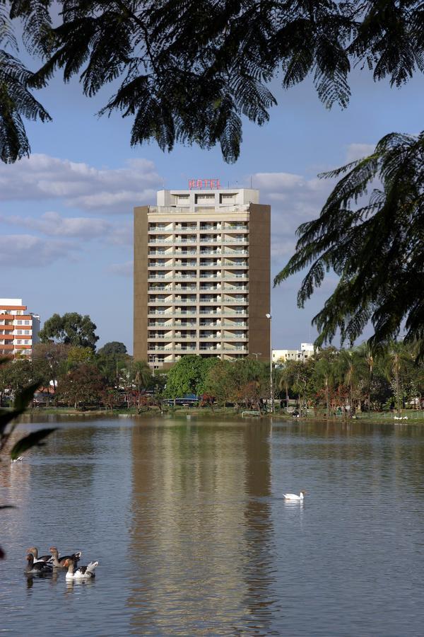 אראראס Lagoa Serena Flat Hotel מראה חיצוני תמונה